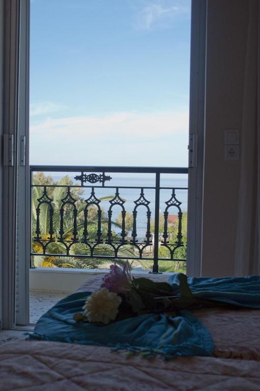 Anetis Hotel Planos